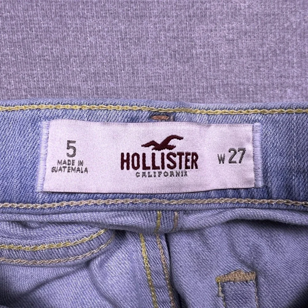Hollister California‎ Womens Light Wash Distressed Denim Shorts Size 27